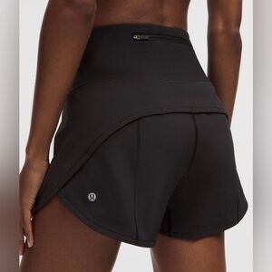 Lululemon Vuori Women’s Speed Up High Rise Lined Run Shorts Black 4 Small